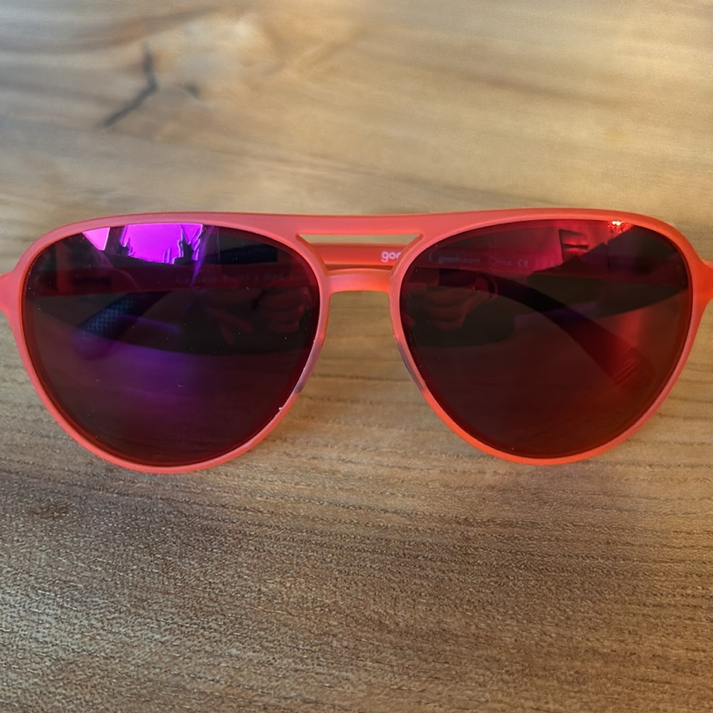 Goodr Red Aviators
